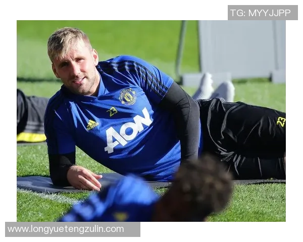 贾姓足球球星盘点及其在国际赛场上的表现与成就分析